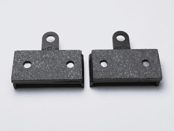 1585-1230A Handbrake Pads - Mecalac