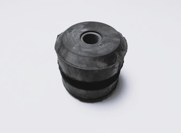 1731-1873 Engine Mount - Mecalac