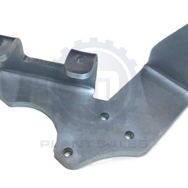 T117801 Engine Mount Bracket - Mecalac