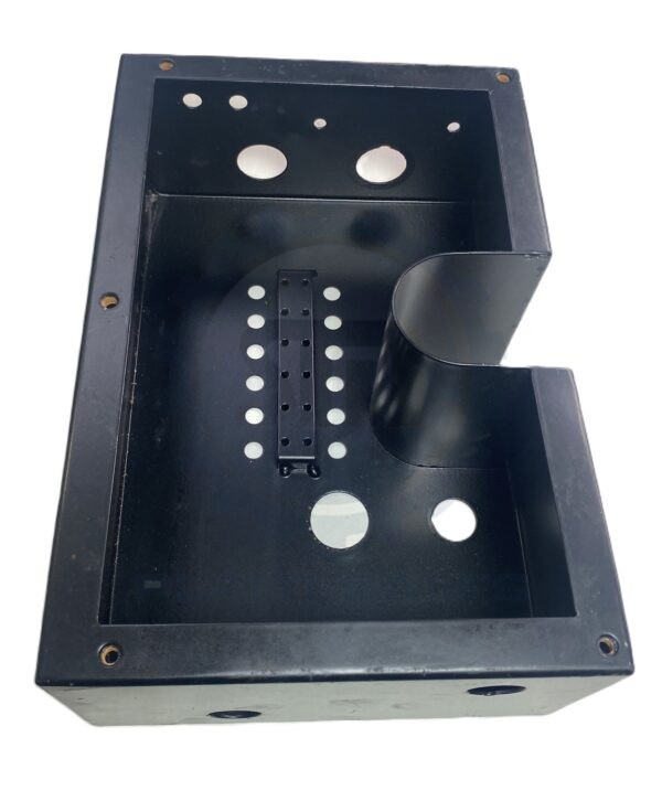 T120554 Dash Box Only - Image 5